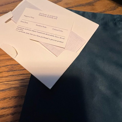 Gucci oversized sunglasses like new, black