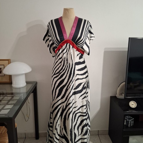 Vintage maxi φόρεμα Gizia με ασπρόμαυρο ζεβρέ μοτίβο