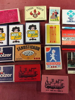 Foreign matchboxes new, pack of 16 pieces
