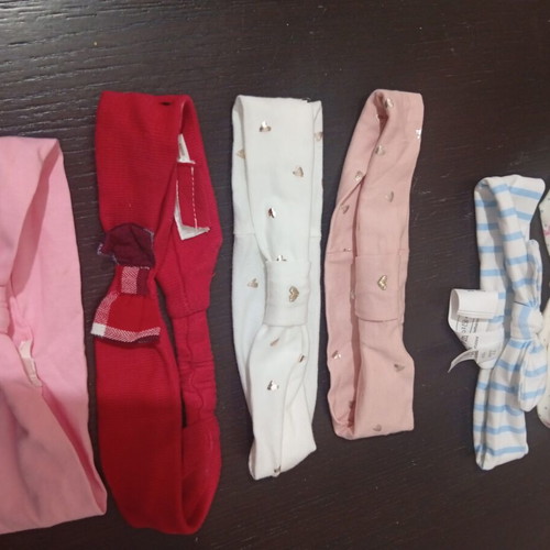 Set of 7 baby headbands, various designs, Mayoral and Orchestra
