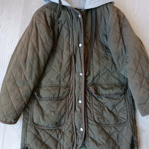 Zara quilted outerwear used, khaki mid-length coat with detachable hood