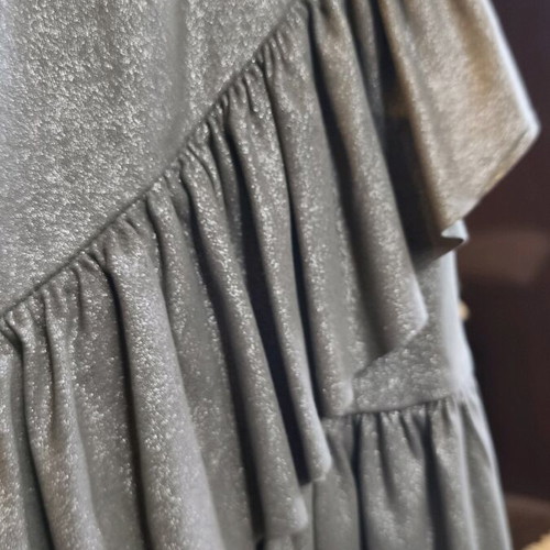 BSB skirt used gray-green with shiny texture