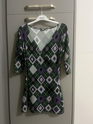 Batik dress one size with geometric pattern in green and purple, new