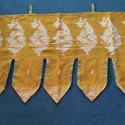 Indian woven bed valance like new, cotton, Jamdani technique