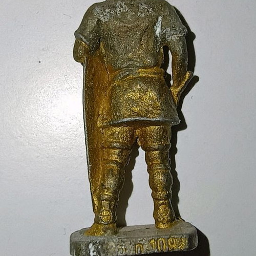 Hun warrior 3 used figure from kinder egg