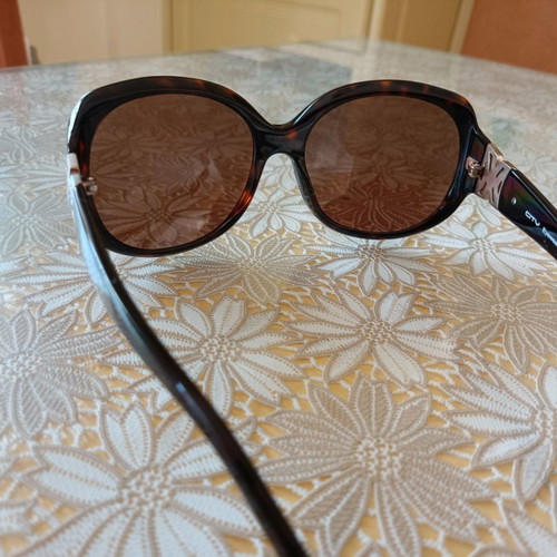 City sunglasses like new, women's