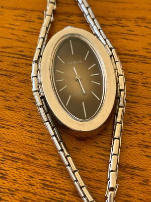 Wristwatch manual wind refurbished, 17 rubies, brown