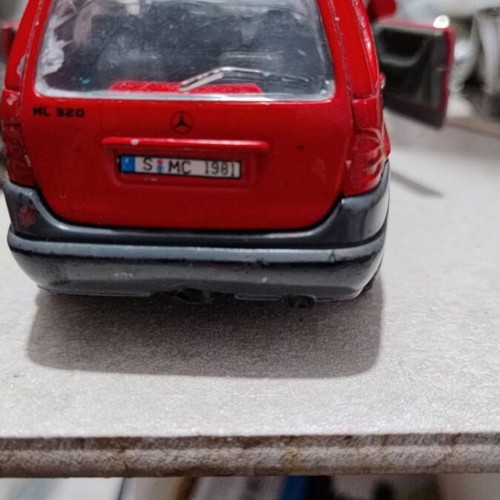 Welly Mercedes-Benz M Class 1/32 scale used