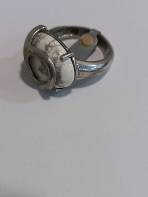 Silver ring with stone, size 58, new