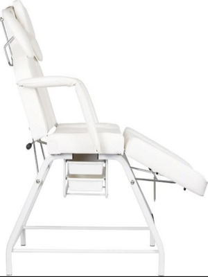 Extra Comfort Aesthetic and Eyelash Bed like new