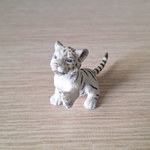 Papo & Schleich set of 4 collectible big cat figures