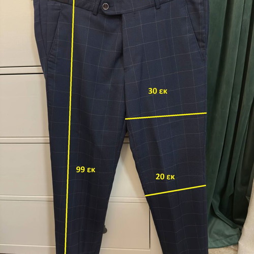 Italian suit DI-66 like new, size 48, blue
