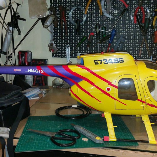 Helicopter fuselage size 500 used with navigation lights for remote control
