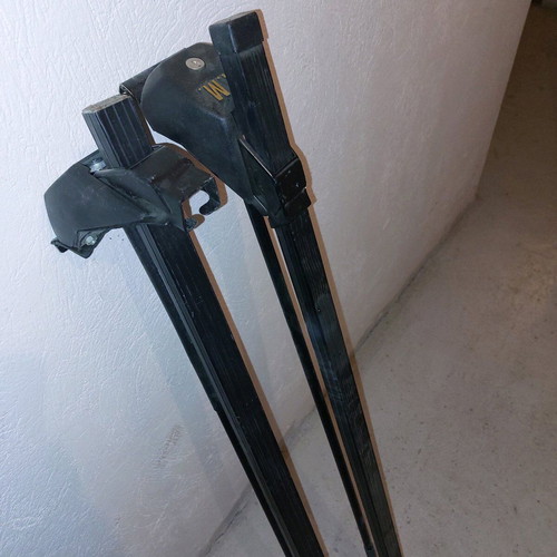 Universal roof bars and rack used