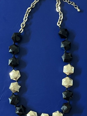 Necklace with Black and Gold Polyhedral Beads like new