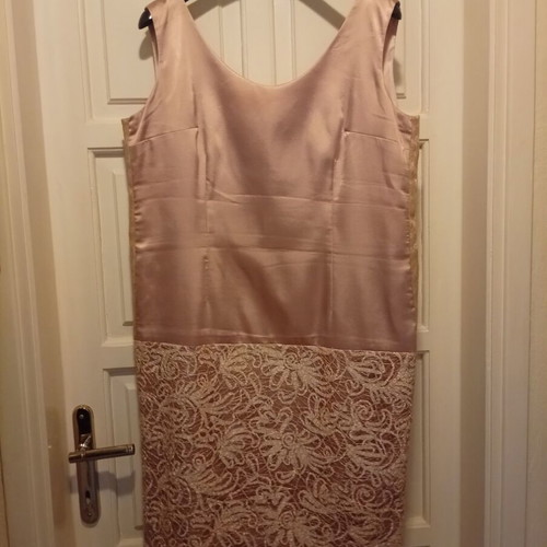 Forel 6XL / 52 / 24 beige and gold evening dress with lace and satin