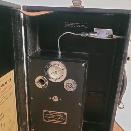 Anesthetic oxygen gas production machine 1940-1960 collectible