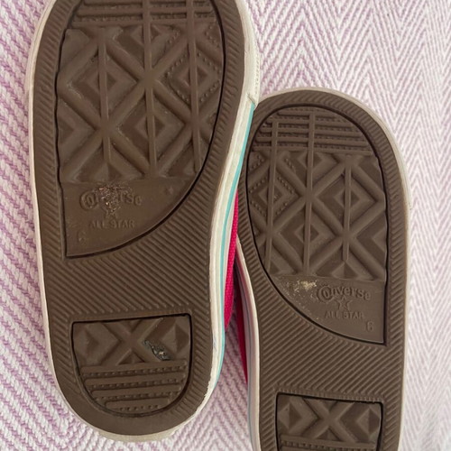 All Star girls shoes used, size 22, with missing ring