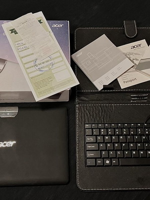 Acer Iconia One 10 tablet with keyboard case