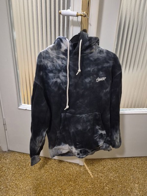 Pull and Bear sweatshirt used, size Small