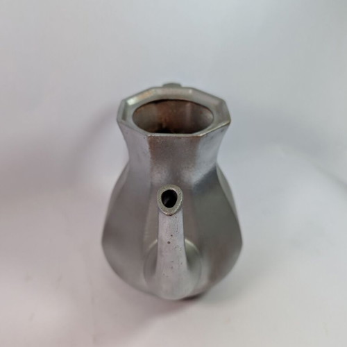Decorative porcelain teapot silver with bronze used 18.5cm