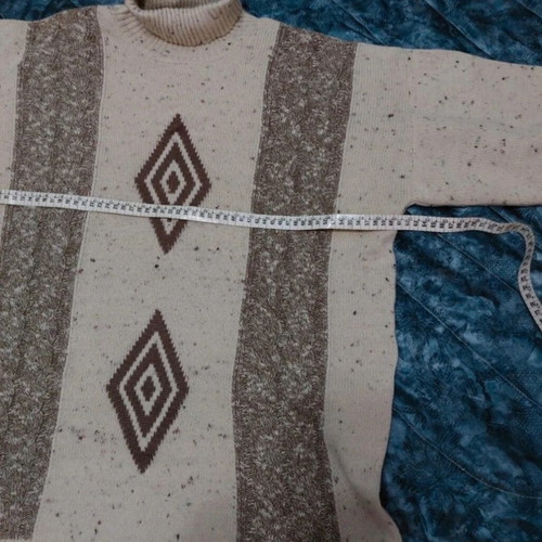 90s vintage oversized sweater, beige and brown