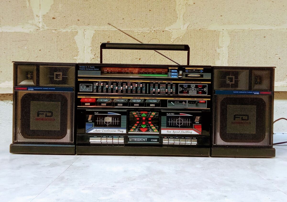 Boombox Trident CX 103 cassette player… - € 320,00 - Vendora.cy