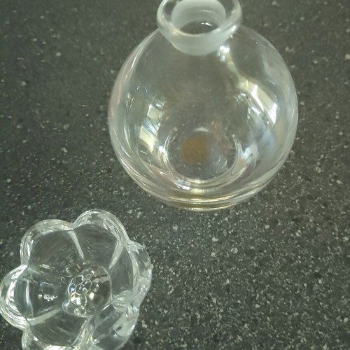 Vintage crystal bottle RCR Miniature di cristallo with flower stopper