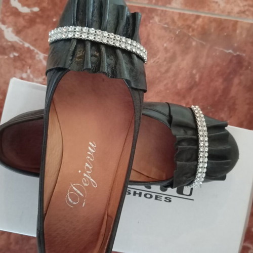 Black ballerina shoes with silver buckle like new, size 37
