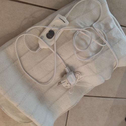 Single electric blanket like new