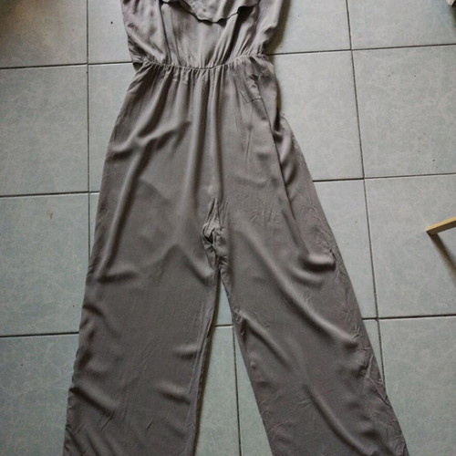 One-piece jumpsuit used, cotton fabric, gray and beige, size M