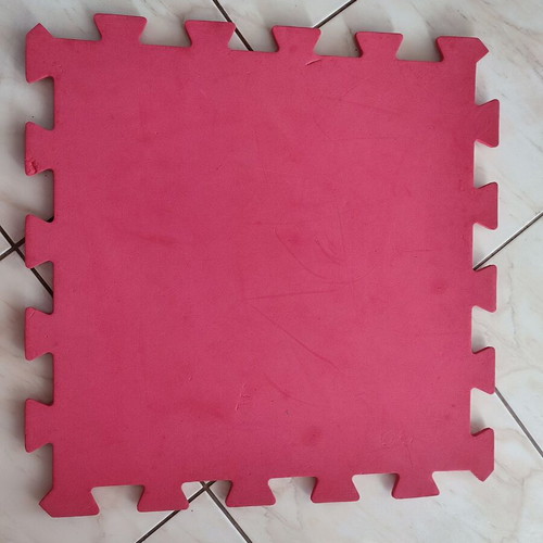 ELC play mats used, set of 7, red and orange