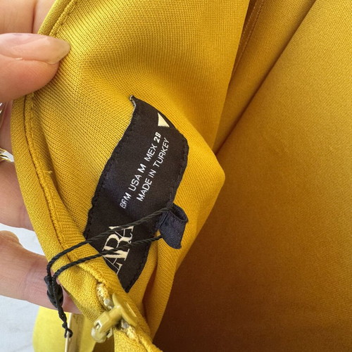 Zara summer dress new, yellow, size Medium