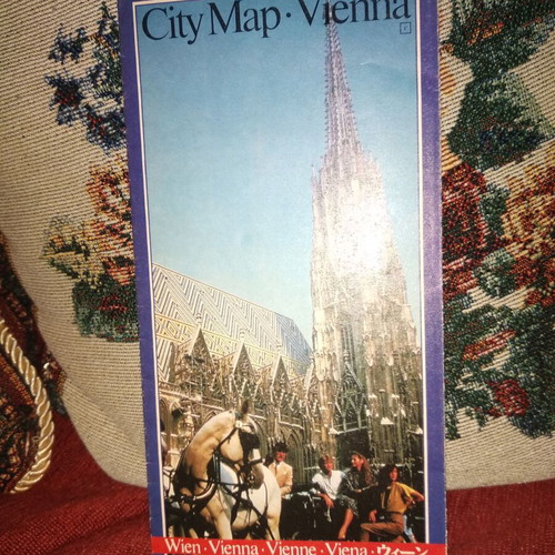 Vienna map used, at least 20 years old