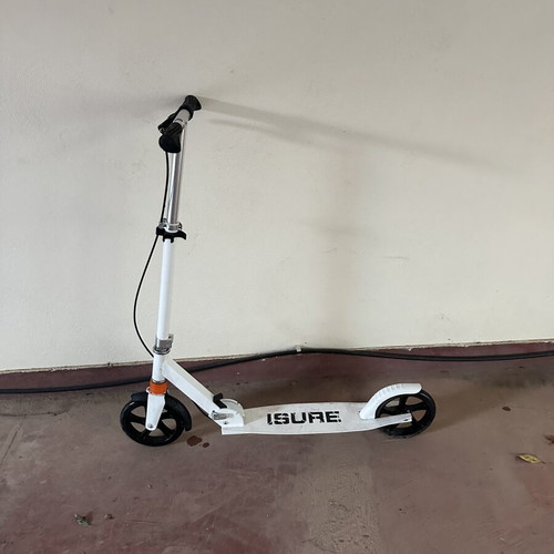 iSure scooter