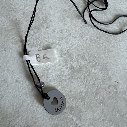 Mama Necklace new