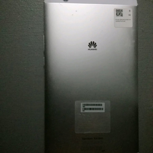 Huawei M3 BDL-09 8.4-inch tablet like new, 4G, 3GB RAM, 32GB with case and SIM card