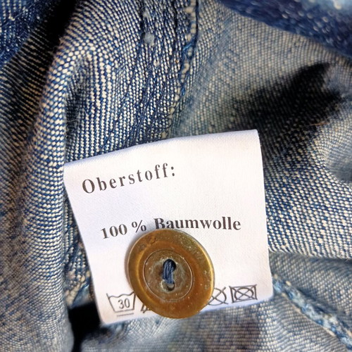 Gina Licardo denim vest like new, size 50, blue