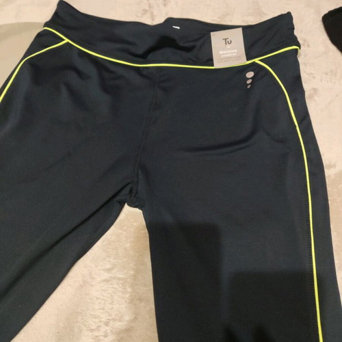 TU sportswear tracksuit new, size M, black with light green stripes