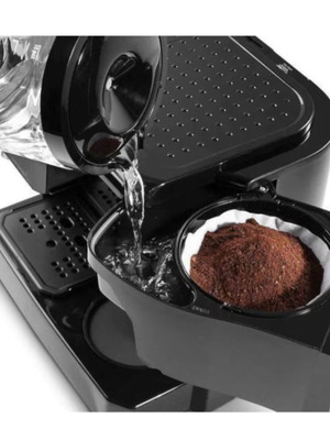 Delonghi BCO411.B 3-in-1 coffee maker used for espresso and drip coffee