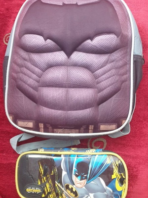 Batman school bag and Batman pencil case like new for preschooler