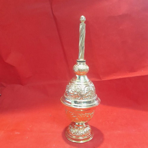 Bronze sprinkler new in perfect condition