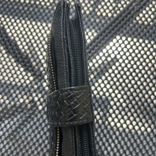 Leather women's wallet like new, black