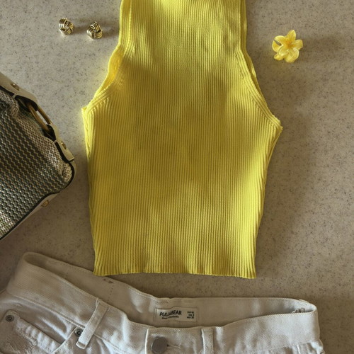 Toi&Moi yellow ribbed V-neck tank top, medium size