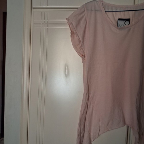 Asymmetric T-shirt Suite Nine like new, pink, size M