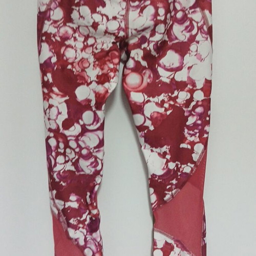 Under Armour leggings like new, size XS