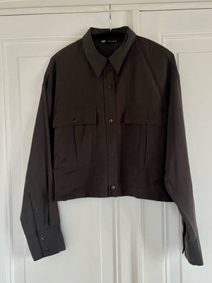 Zara shirt like new, size Large, gray