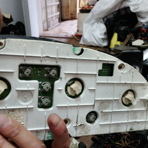 Ford Mondeo MK3 2.0 TDCI speedometer used