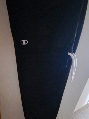 Champion sportswear black like new