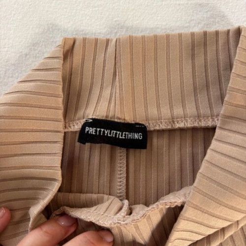 Pretty Little Thing fitted pants beige, like new, size S